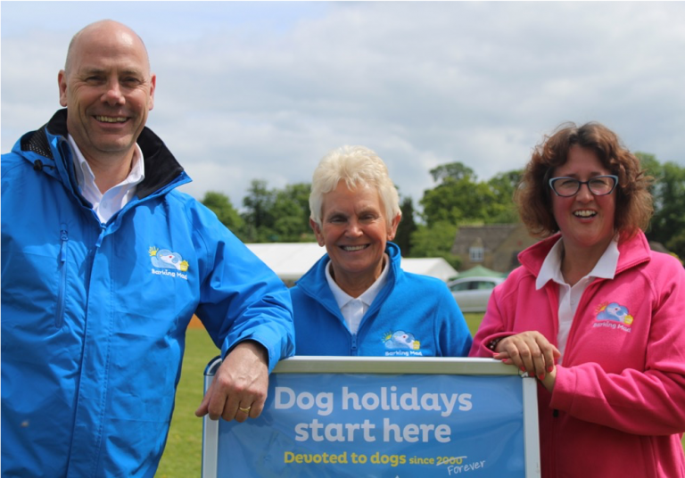 Team cotswolds alun davies barking mad home boarding dog sitting